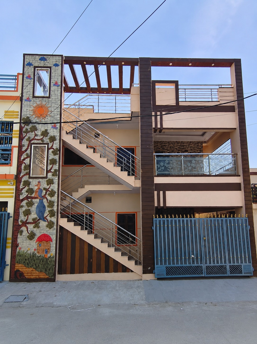 🏡 Ready-to-Move Luxury Independent House on Varanasi Road - Image 1