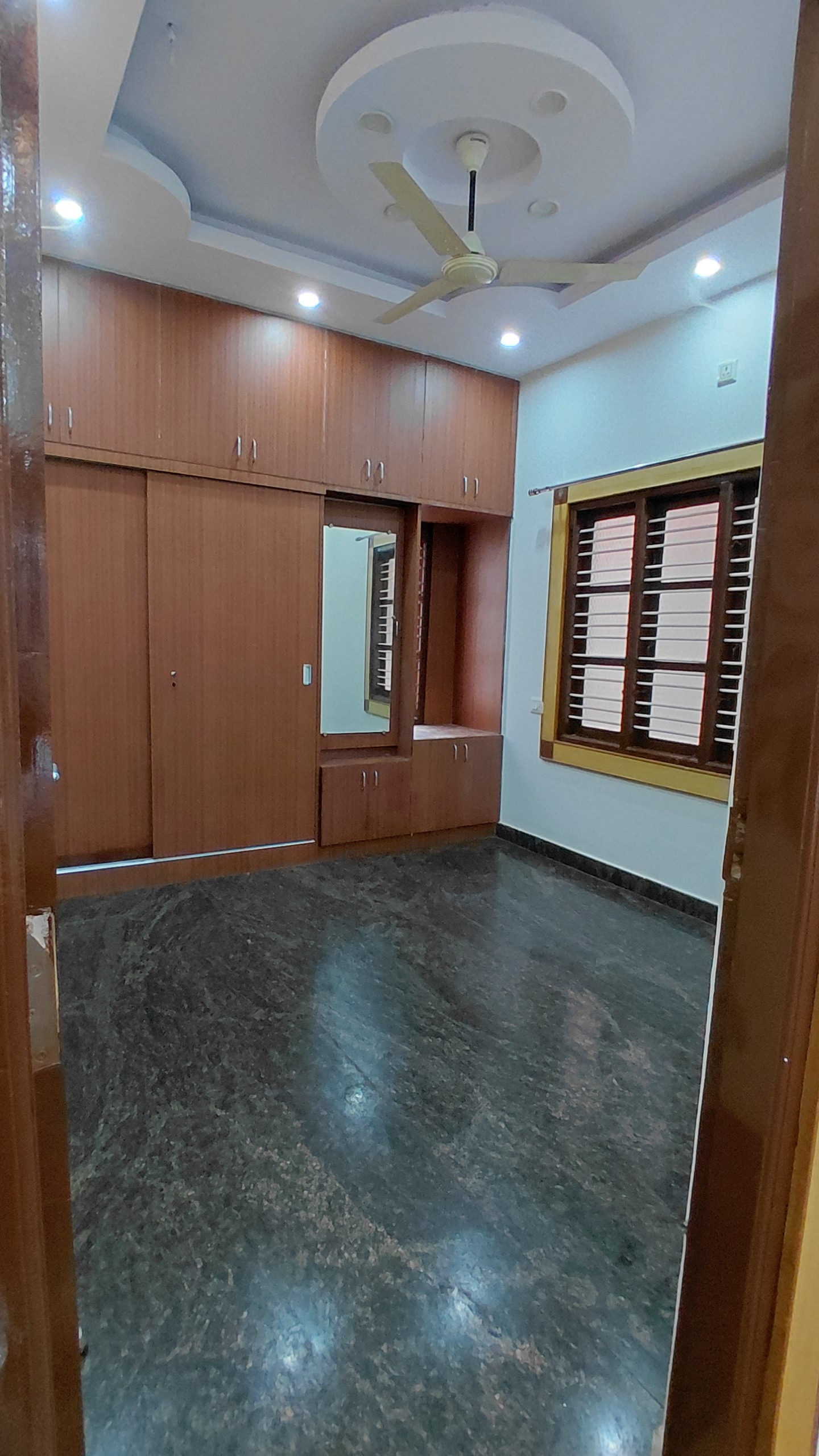 🏡 Ready-to-Move Luxury Independent House on Varanasi Road - Image 2
