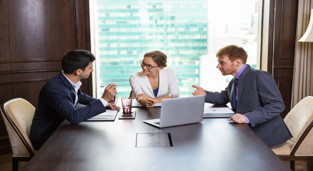Business Setup Consultants in Dubai | Free Zone & Mainland License - Image 1